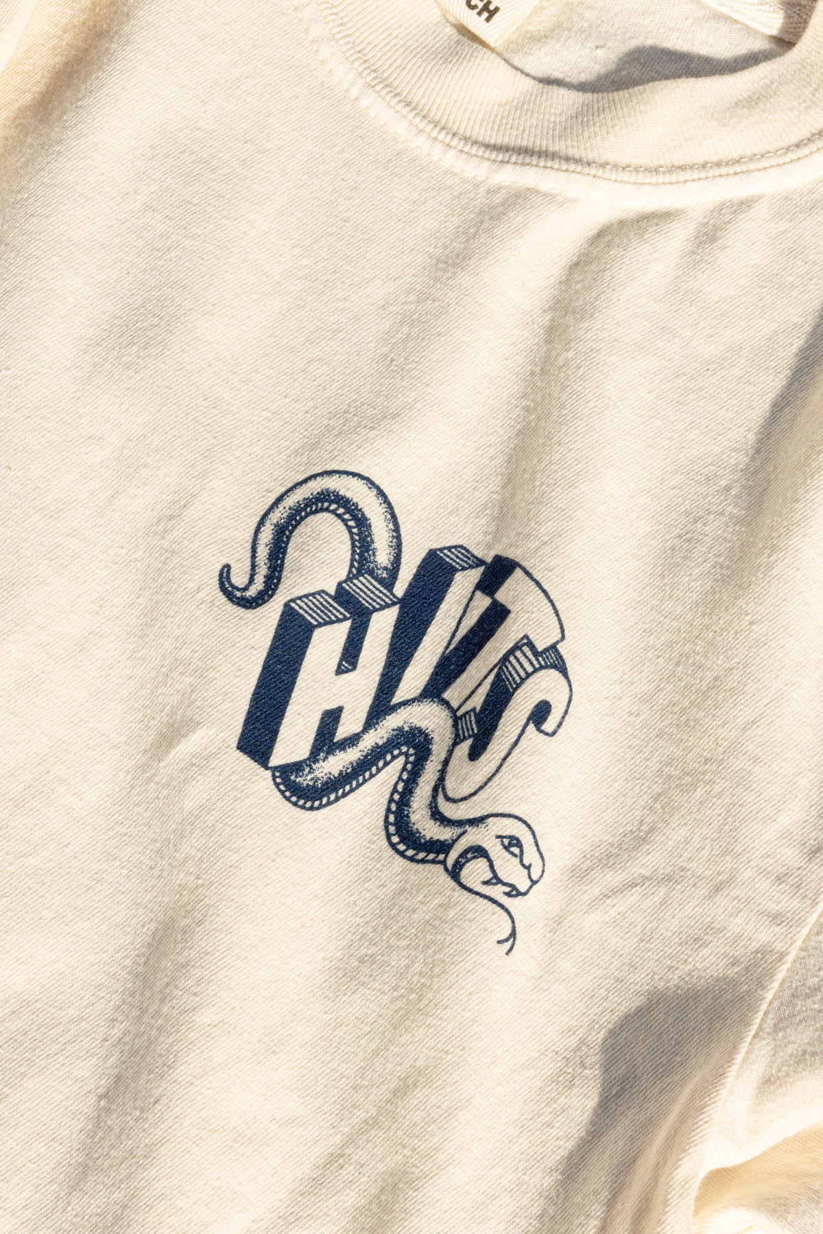 Hitsss Snake Tee - Ivory