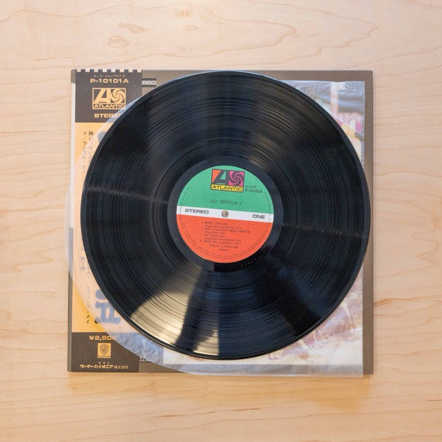 Led Zeppelin - Led Zeppelin II (Japan Pressing)